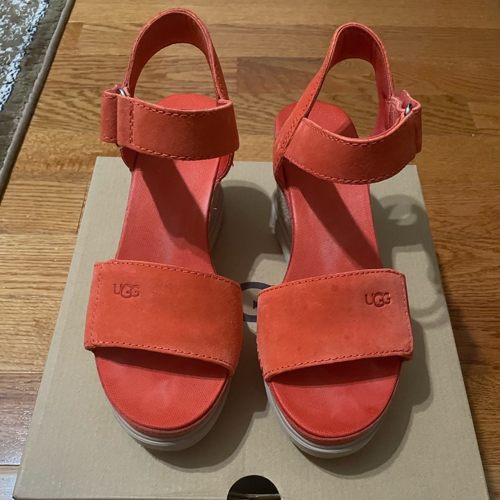 UGG Women's Vibrant Orange Sandals